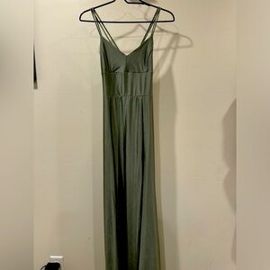 Green formal maxi dress for Windsor